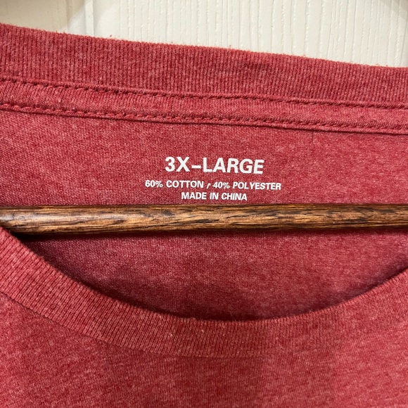 Graphic T-Shirt with a Dog and Sunglasses Size 3XL - Picture 3 of 4